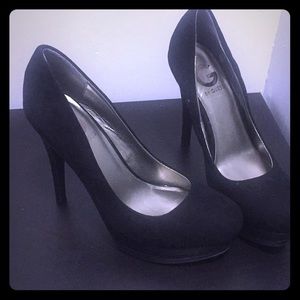 Guess heels